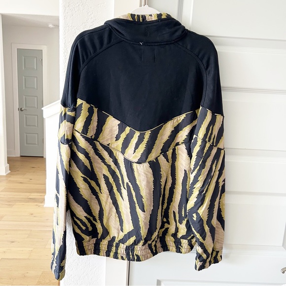 New Free People Walk The Line Printed Pullover - Picture 5 of 8